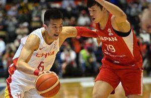 郭艾伦：珍惜每一场国家队比赛 训练和比赛都要全力以赴