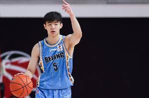 宋翔：北京男篮小将杨阿力、范依铭和栾利程无缘第二阶段比赛