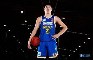 🏀刘传兴10+5 德拉16+6 帕特森21+6 墨尔本联险胜子弹迎6连胜