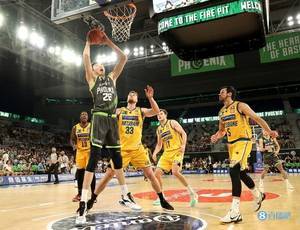 🏀NBL-周琦7+2 格利登20分 帕特森27+7+5 凤凰险胜子弹