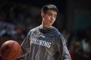 赵继伟：恢复好身体继续战斗 没啥大不了